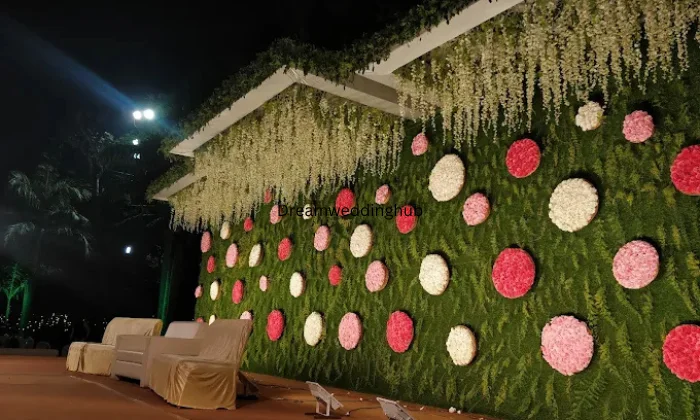 Queens Lake Party Plot